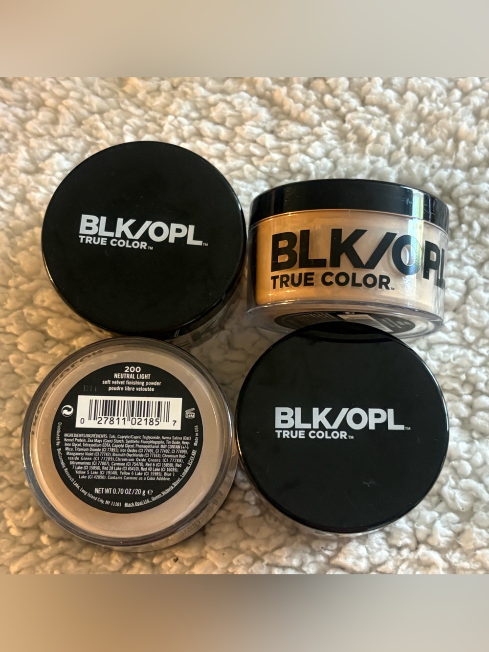 3 Black Opal Neutral & 1 Medium Light Loose Finishing Powder - Beige